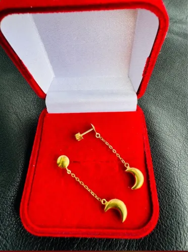 Brinco ouro 18k lua segundo furo ou infantil