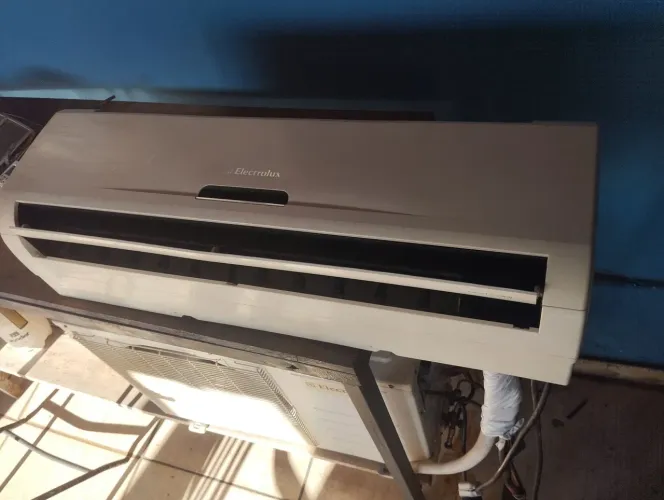 Ar condicionado Electrolux 9000btus ZAP *