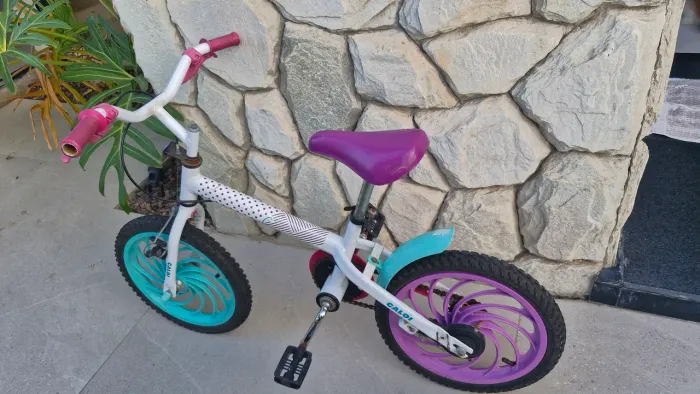 Vendo Bicicleta Infantil ultra Aro16