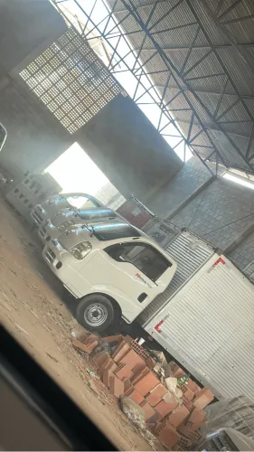 Kia bongo 3 a venda 