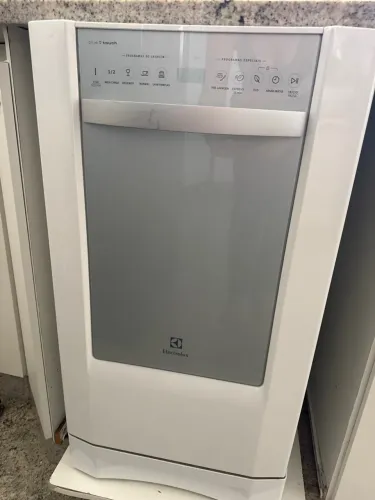 Lava louça Electrolux