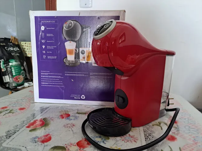 Cafeteira Nescafé Dolce Gusto Genio S Plus.