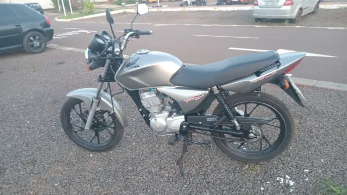 Vendo titan 2008 documentação tudo ok não faço trocas 
