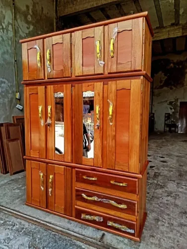 Guarda roupa de casal - lindo guarda roupa de casal com sapateira e gavetas Novo!