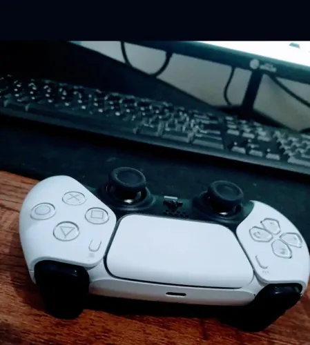 Controle PS5 pouco tempo de uso
