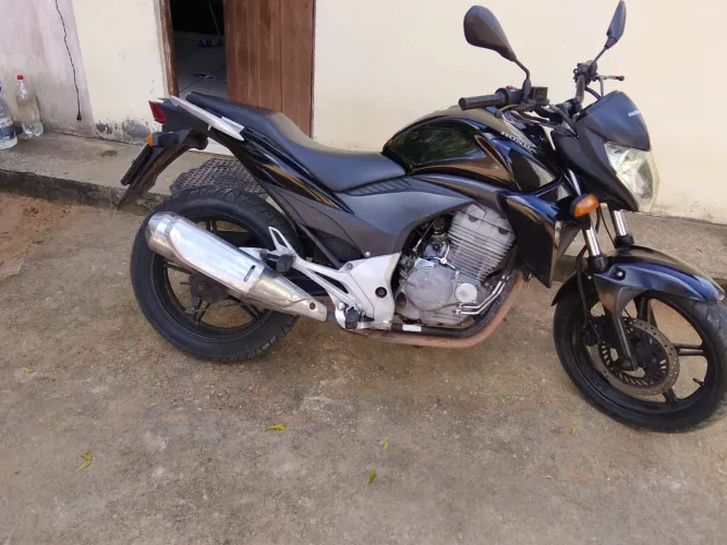 CB300