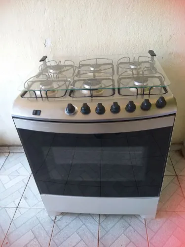 Fogão Brastemp 6 bocas automático