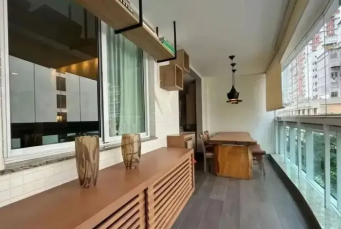 BS IMOBILIÁRIA VENDE !  OPORTUNIDADE RARA EM ICARAÍ  ALTO PADRÃO, PRONTO PARA MORAR