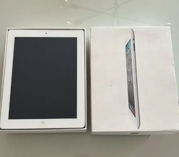 iPad 2 Branco - Desbloqueado - Sem Riscos, Funcionando todos botões