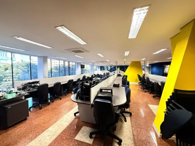 Andar Comercial de 600m² para Locação no Melhor Ponto da Savassi