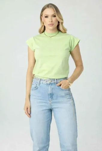 Blusa Feminina Básica Gola Alta