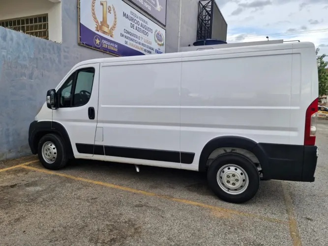 Fiat Ducato Cargo Medio 2.3 16V Diesel 2019