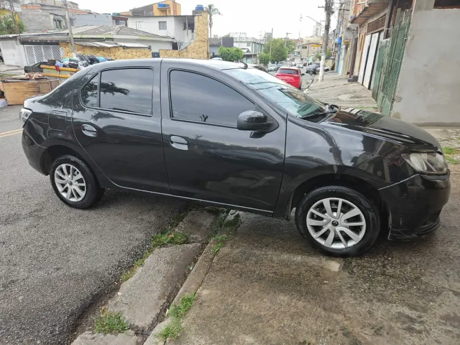 Renault Logan Expression Hi-flex 1.6 8V 4P 2017