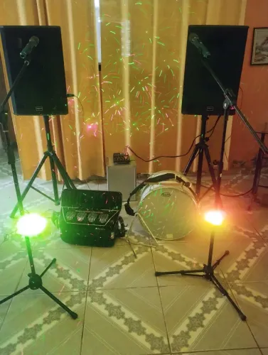Alugo som, para festas e eventos de pequeno porte