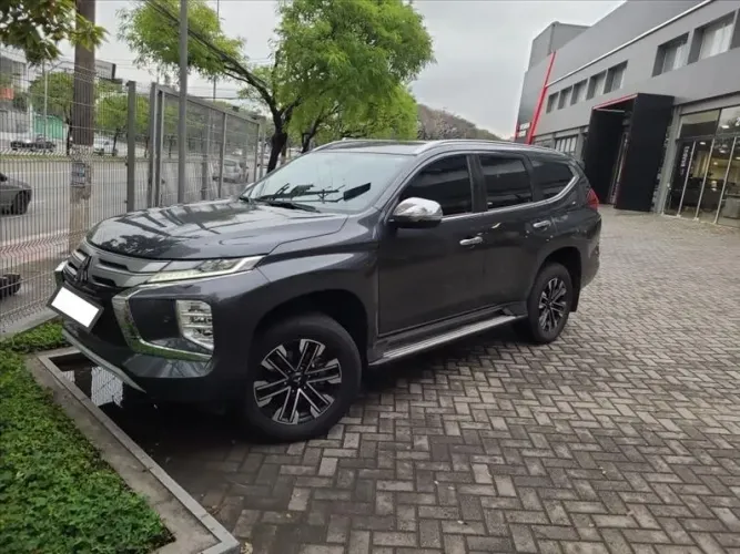 Mitsubishi Pajero Sport HPE 2.5 4X4 Diesel Aut. 2023