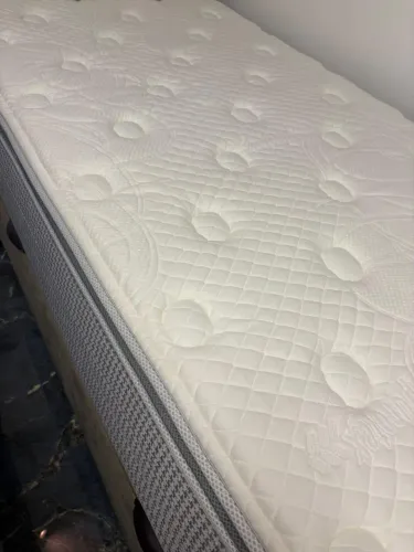 Cama de Solteiro Eastman Las Vegas Boulevart - Colchão + Box Baú + Cabeceira