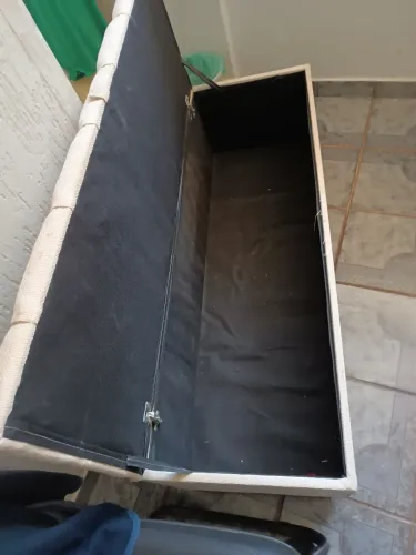 Baú 1,30 Comp:32 cm profundidade,45 cm largura 