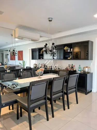 APARTAMENTO LUXUOSO PARA LOCAÇÃO TOTALMENTE MOBILIADO COM 4 SUITES, 4 VGS LAZER COMPLETO