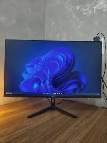 Monitor AOC 24G30E 24" 180Hz | FHD | 1ms | FreeSync | Aceito Cartão | OLX Pay