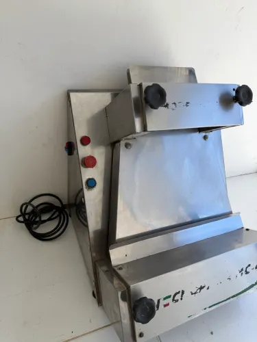 Modeloradora Tecnopizza Abre Massa
