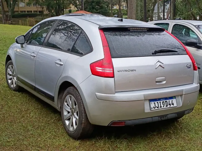 Citroen C4 GLX 1.6 Flex 16V 5P Mec. 2011