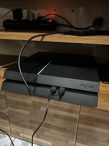 PS4 À VENDA ? COMPLETO