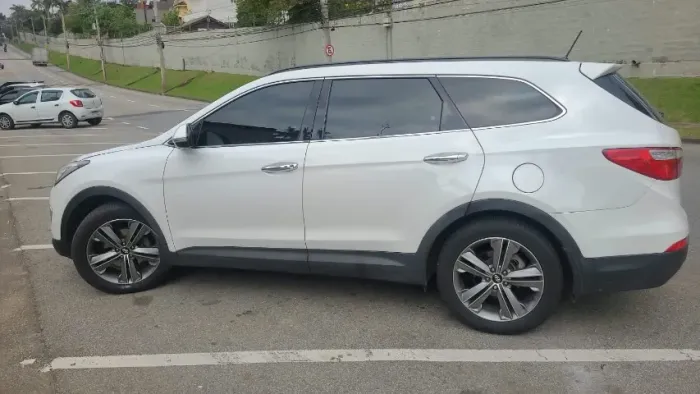 Hyundai Grand Santa Fe 3.3 V6 4X4 Tiptronic 2015