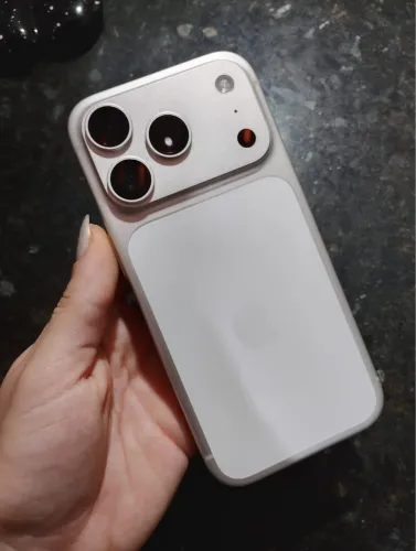 iPhone 17 pro com caixa e nota fiscal