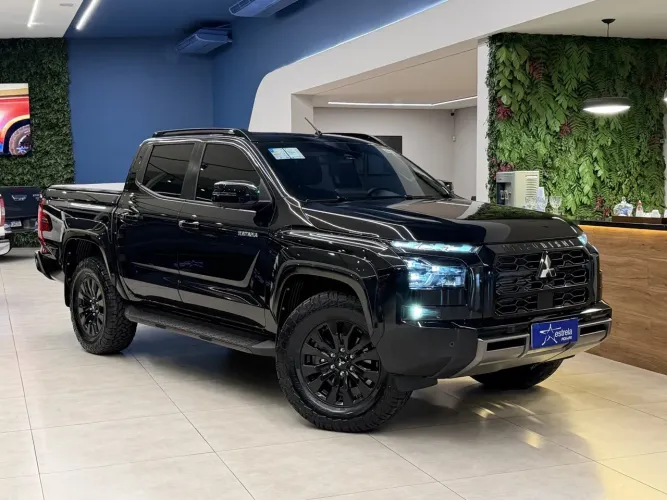 Mitsubishi TRITON Katana 2.4 CD 4X4 TB Diesel Aut. 2026