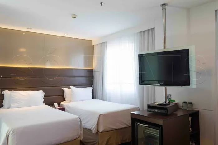 Flat com 40m² 1 dormitório 1 vaga para locação na Vila Olímpia
