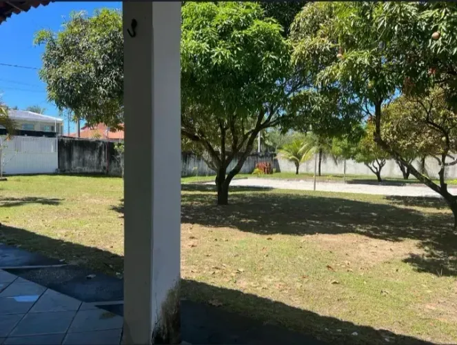Chácara no Bairro Robalo - 3.100m², 3 Quartos, 5 Banheiros e Garagem