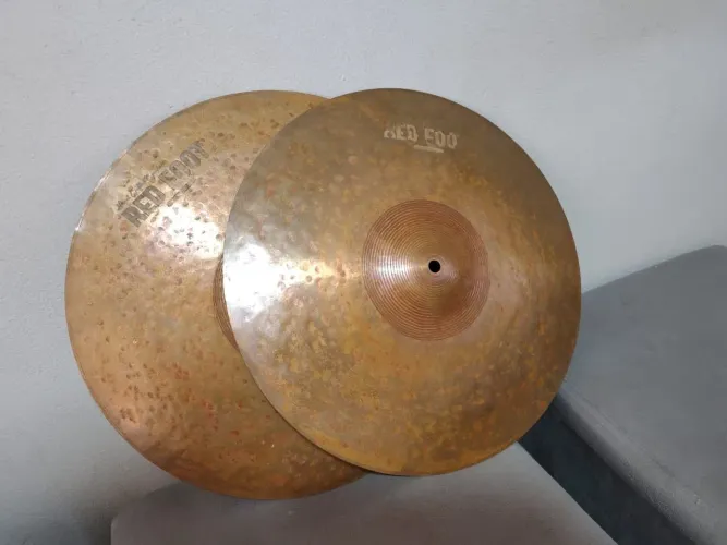 Hi hat 16" Red Foot Vintage B8 Raridade Usado 