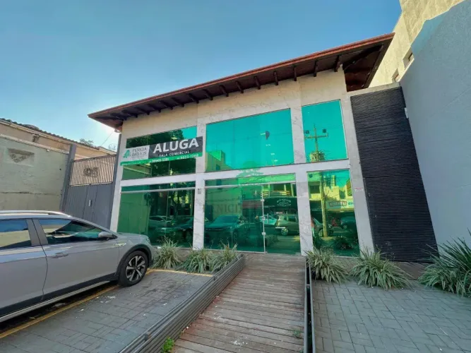 IMÓVEL COMERCIAL PARA LOCAÇÃO NO CENTRO DE FOZ DO IGUAÇU