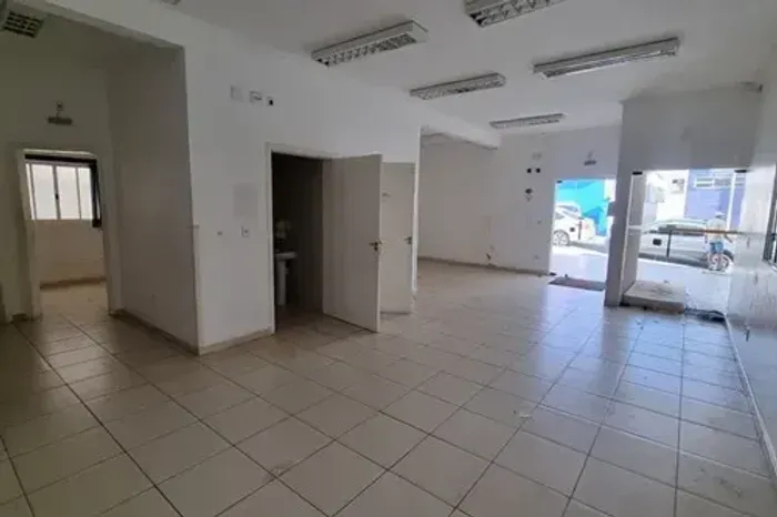 Prédio Comercial para alugar, 315 m² - Região Central - Caieiras/SP