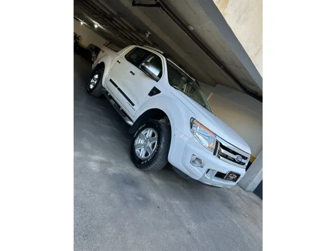 Ford Ranger Limited 3.2 20V 4X4 CD Aut. Dies. 2015