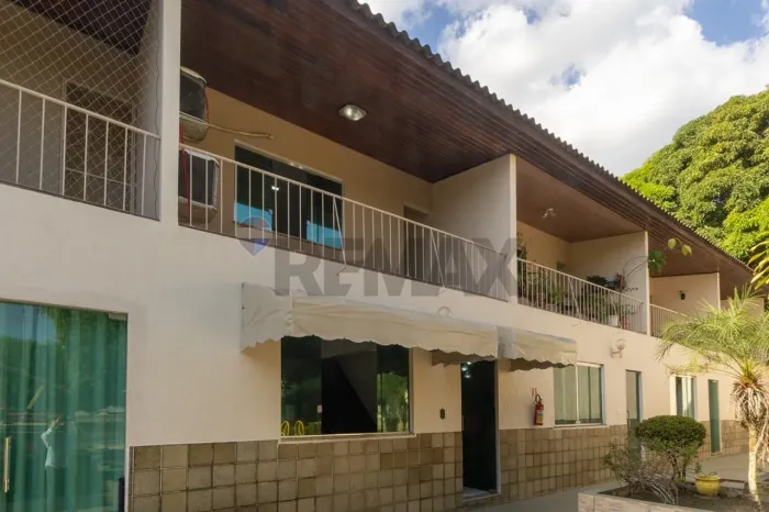 Casa à Venda no Parque das Laranjeiras | 2 Quartos | 150 m² | Condomínio Fechado