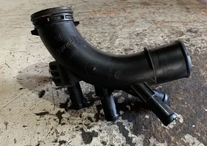 Cano Tubo Bomba Água Gm S10 2.8 Diesel 2019