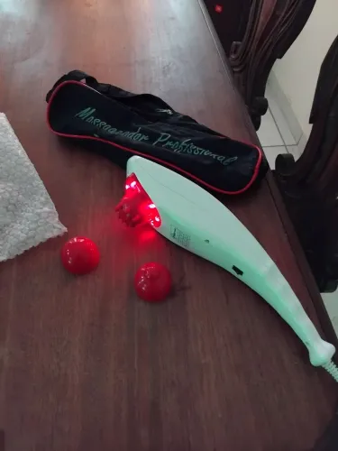 Massageador elétrico