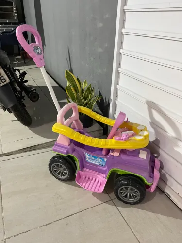 Carrinho triciclo infantil 
