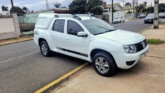 Renault Duster Oroch Dyna. 2.0 Hi-flex 16V Mec. 2018