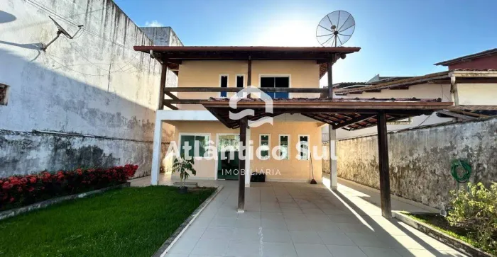 Ilhéus - Casa 4 Quartos, sendo 1 Suíte - Alugle - São Francisco