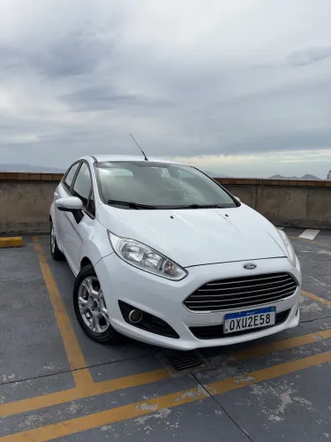 Ford Fiesta 1.6 16V Flex Mec. 5P 2015