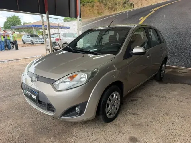 Ford Fiesta 1.6 8V Flex/class 1.6 8V Flex 5P 2013