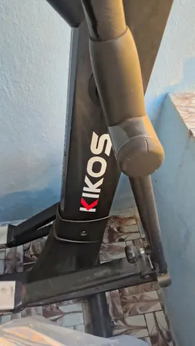 elíptico da marca Kikos.