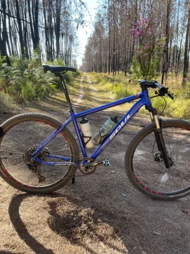 Bicicleta aro 29 relação Sram Susp rockshox
