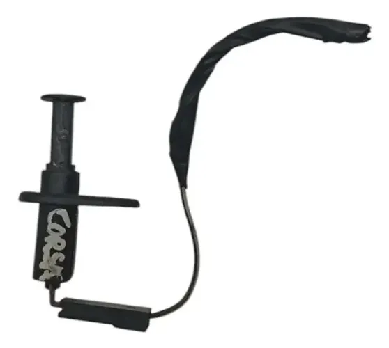 Interruptor Luz Porta Malas Chevrolet Corsa 97 98 99 2000