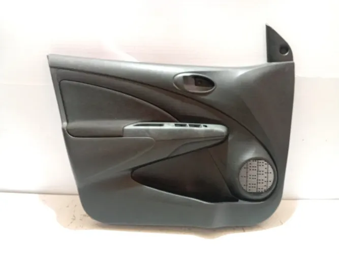 Forro Porta Dianteira Esquerda Toyota Etios Xls 2018