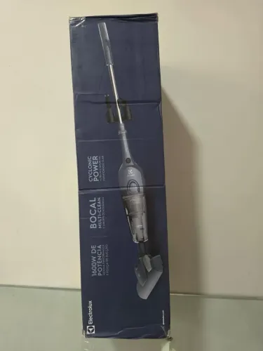 Aspirador de pó vertical Electrolux NOVO!