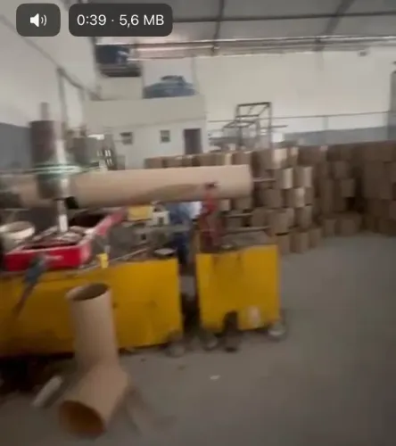 Máquina de fazer barrica espiral