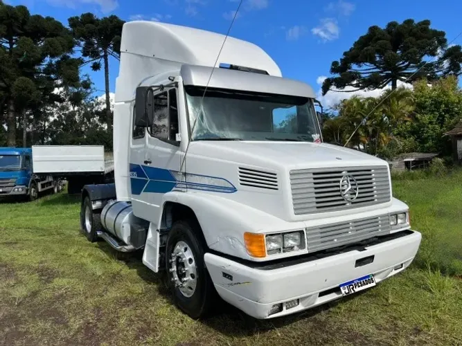mercedes benz mb 1935 ano 1998 toco 4x2 com 4 rodas em aluminio com manual